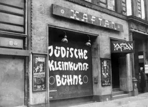 The Kaftan cabaret around 1930